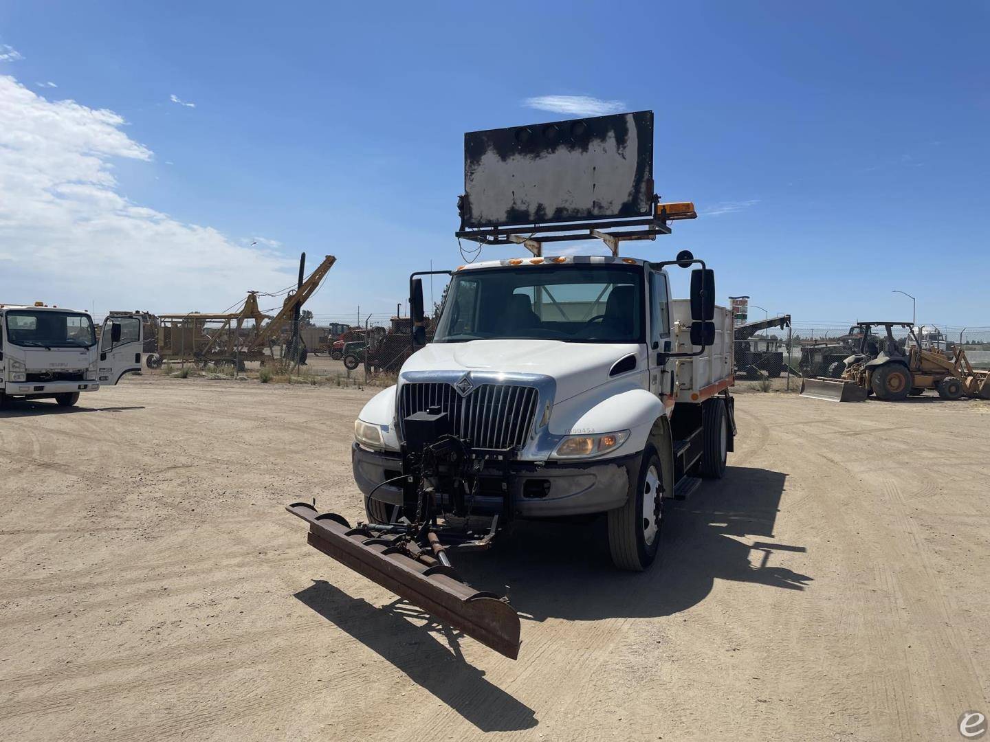 2006 International DURASTAR 4300