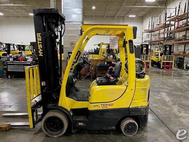 2017 Hyster S60FT LP Gas Forklift