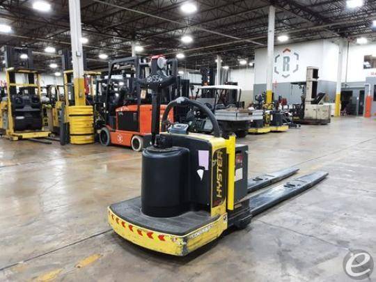 2017 Hyster B80ZHD Electric Forklift - 123Forklift