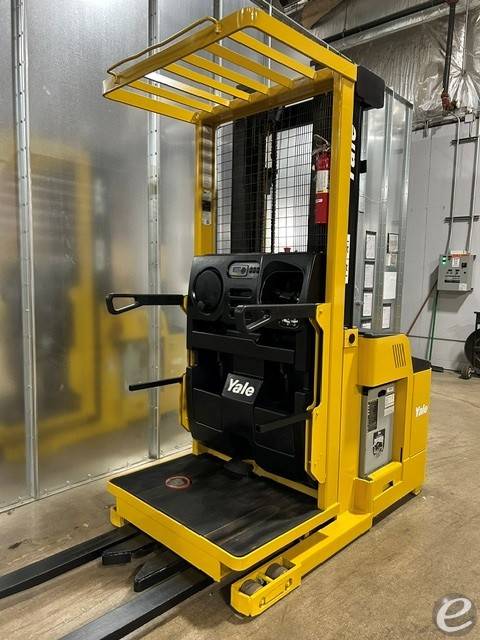 2019 Yale OS030EFN24TE095