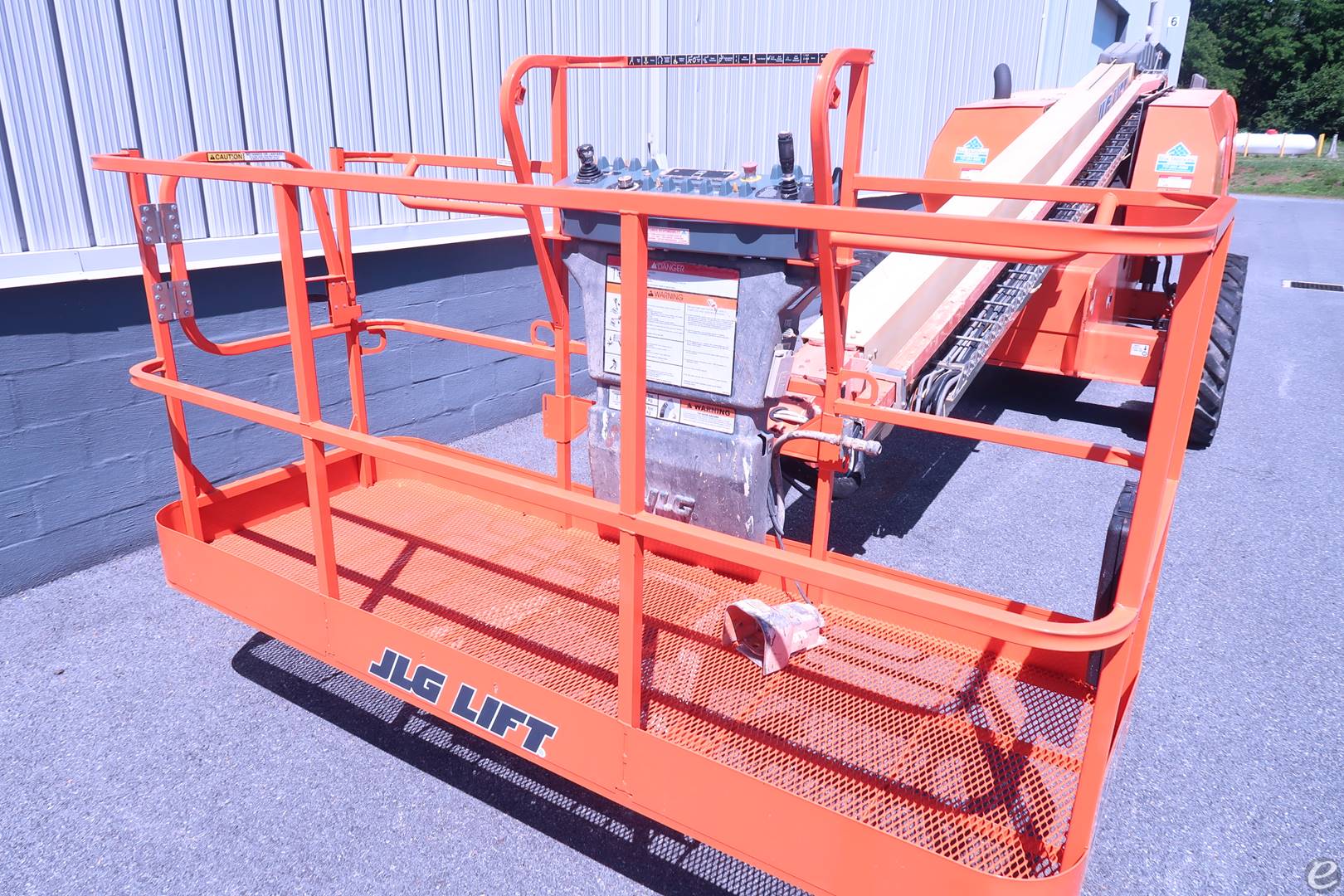 2014 JLG 600S