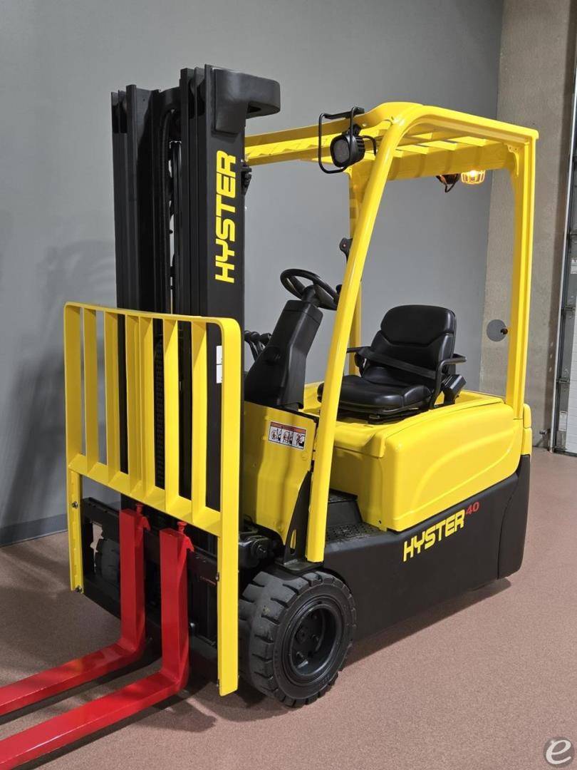 2017 Hyster J40XNT Electric Forklift - 123Forklift