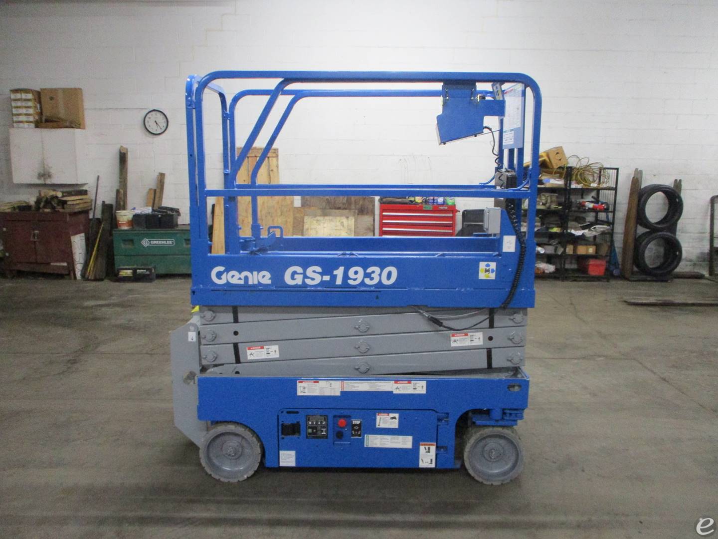 2014 Genie GS-1930 Electric Scissor...