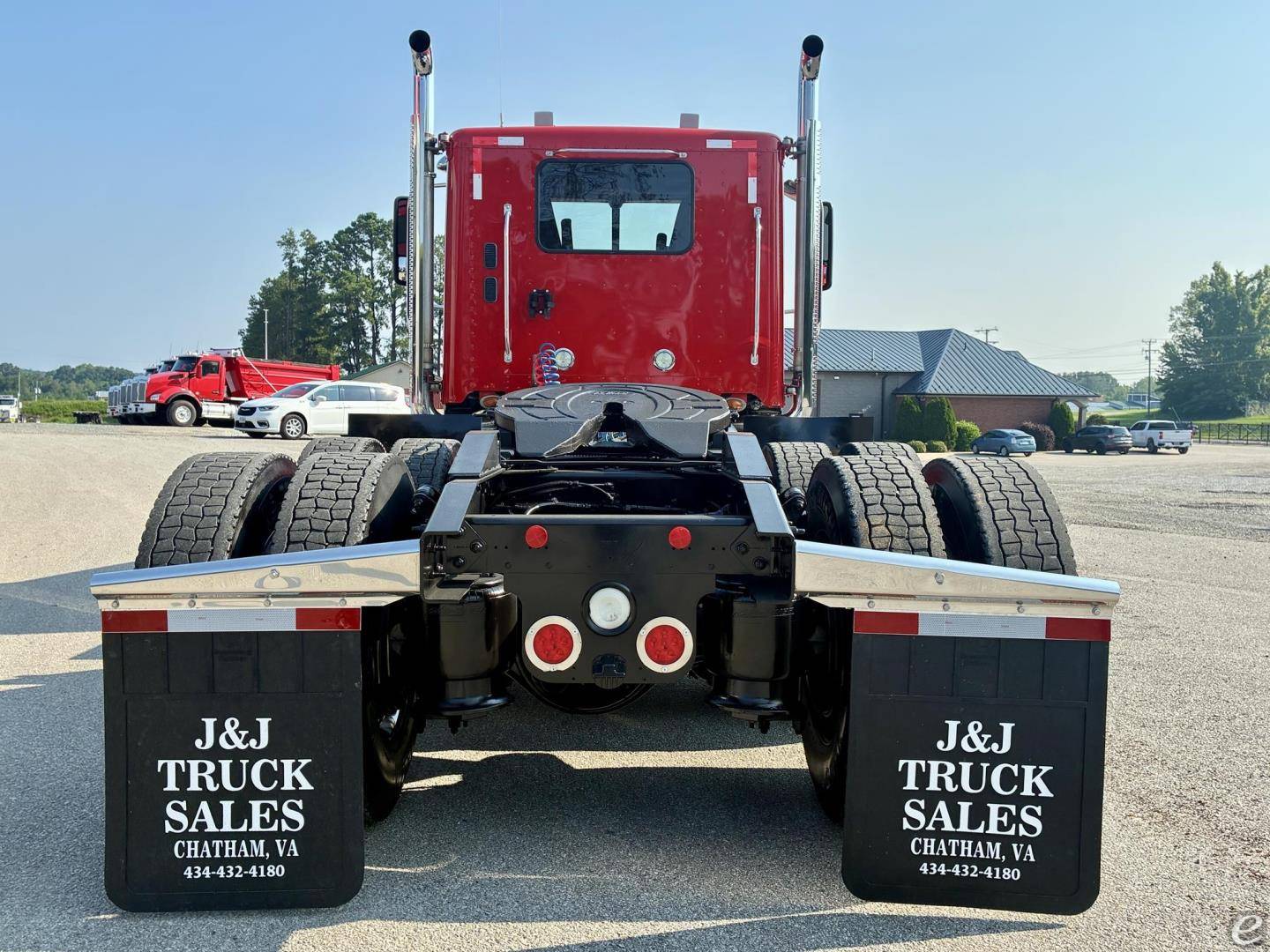 2018 Freightliner CORONADO 122 SD