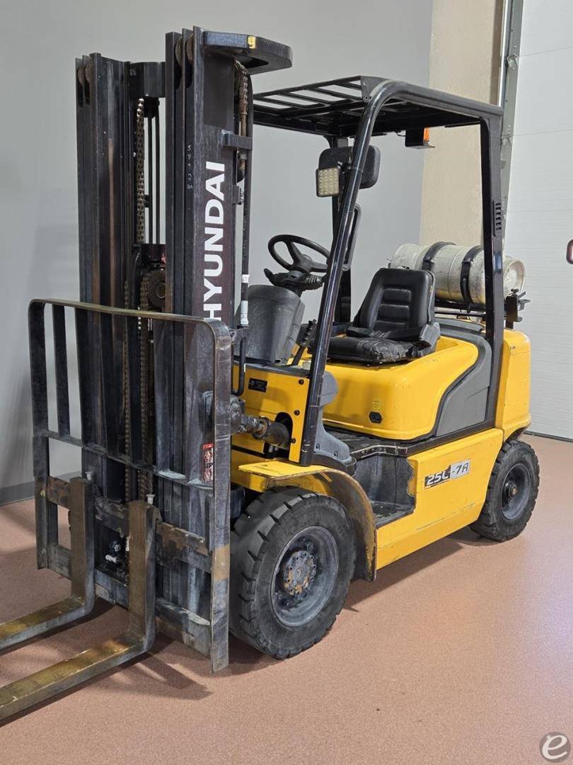 2021 Hyundai 25L-7A LP Gas Forklift - 123Forklift
