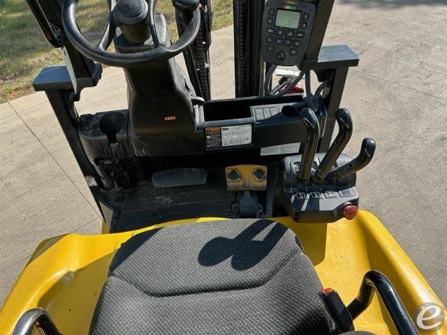 2016 Yale ERC050VG