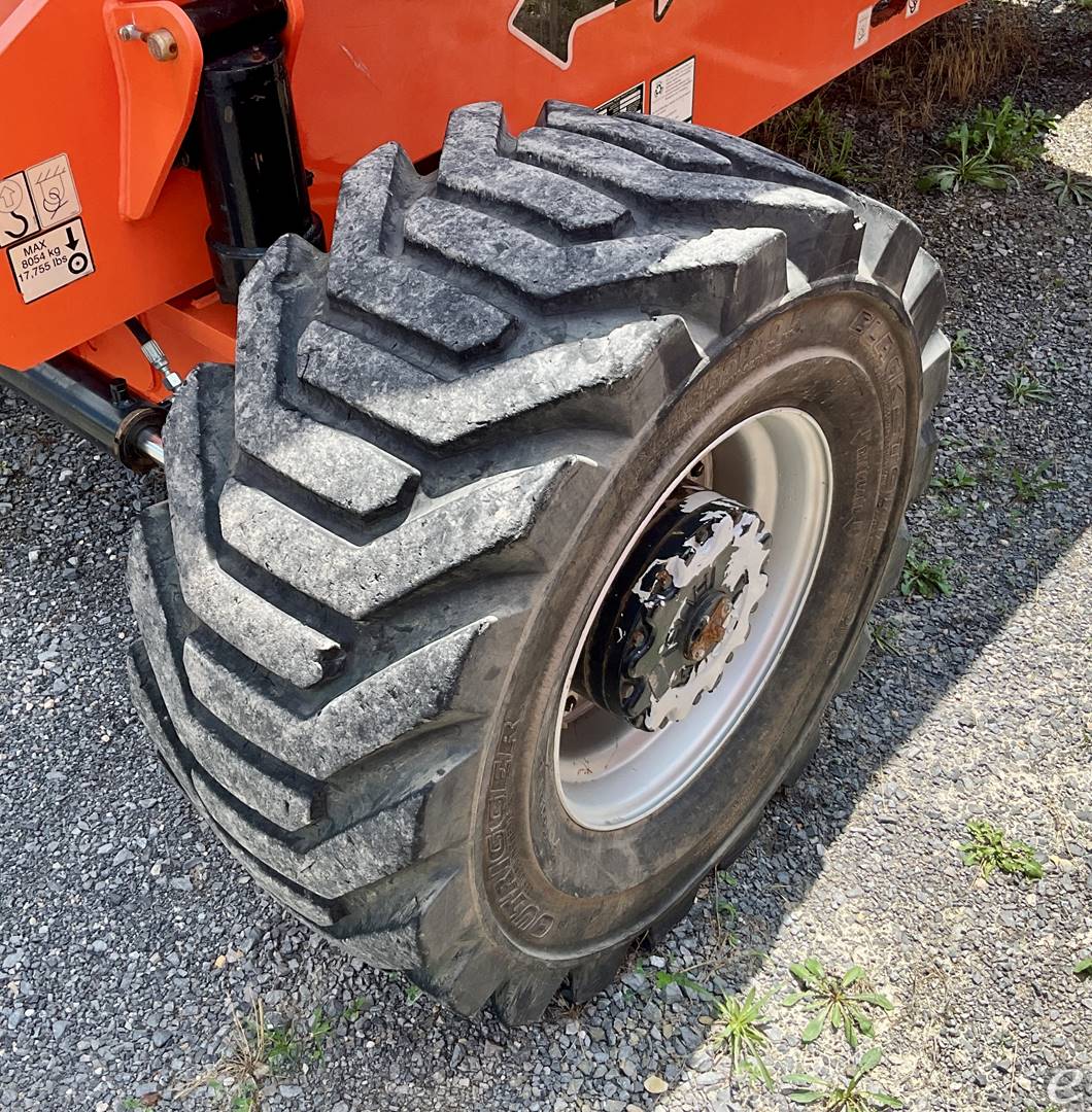 2019 JLG 800AJ