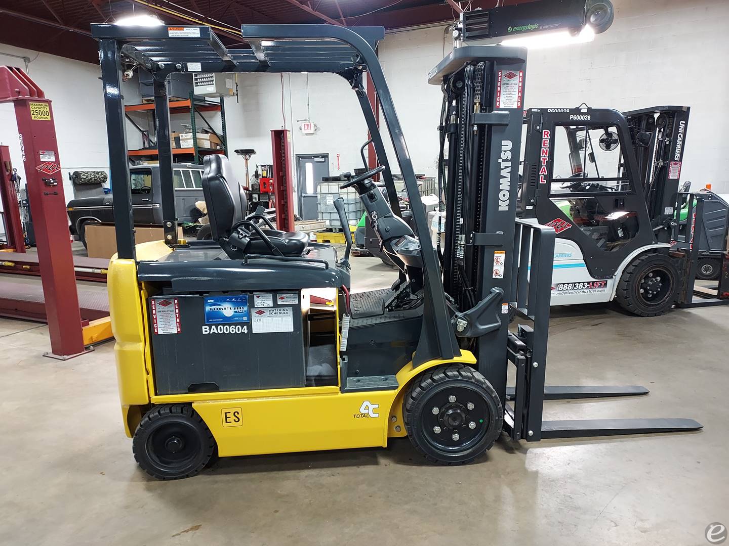 2023 Komatsu FB30SHU-6  Unavailable...