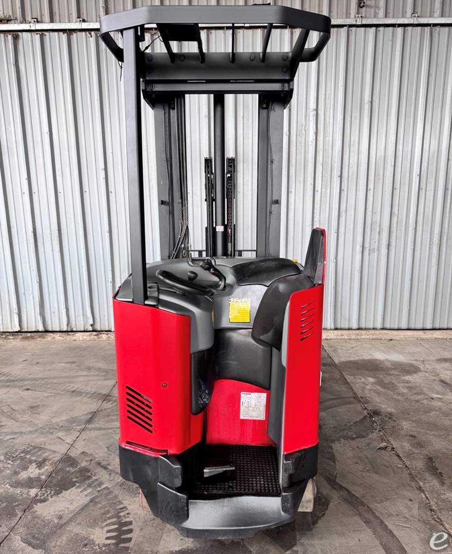 2014 Raymond ET-R40TT Electric Reach Truck - 123Forklift