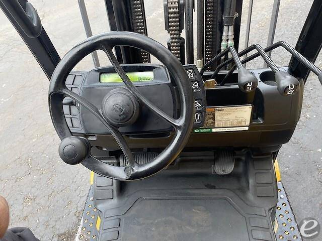 2015 Yale GC040SVX Cushion Tire Forklift - 123Forklift