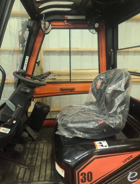 2022 Viper Lift Trucks FD30