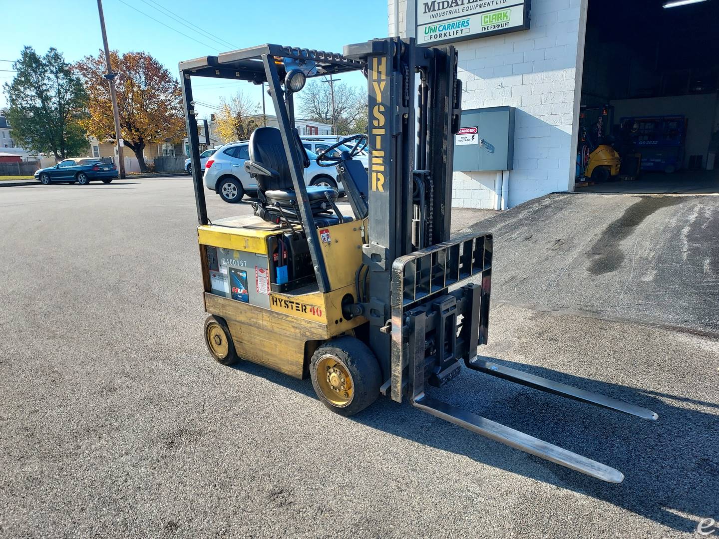 1991 Hyster E40XL-27 Electric Forkl...
