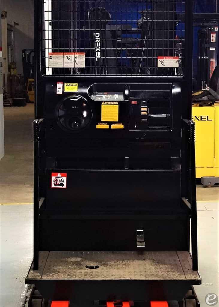 2005 Crown SP3420-30