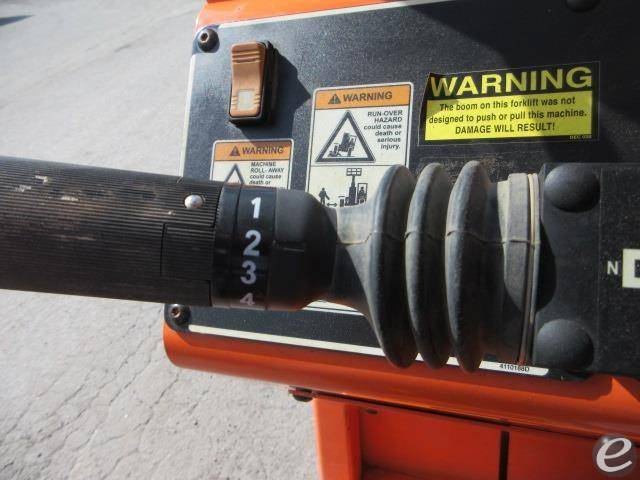 2015 Skytrak 8042
