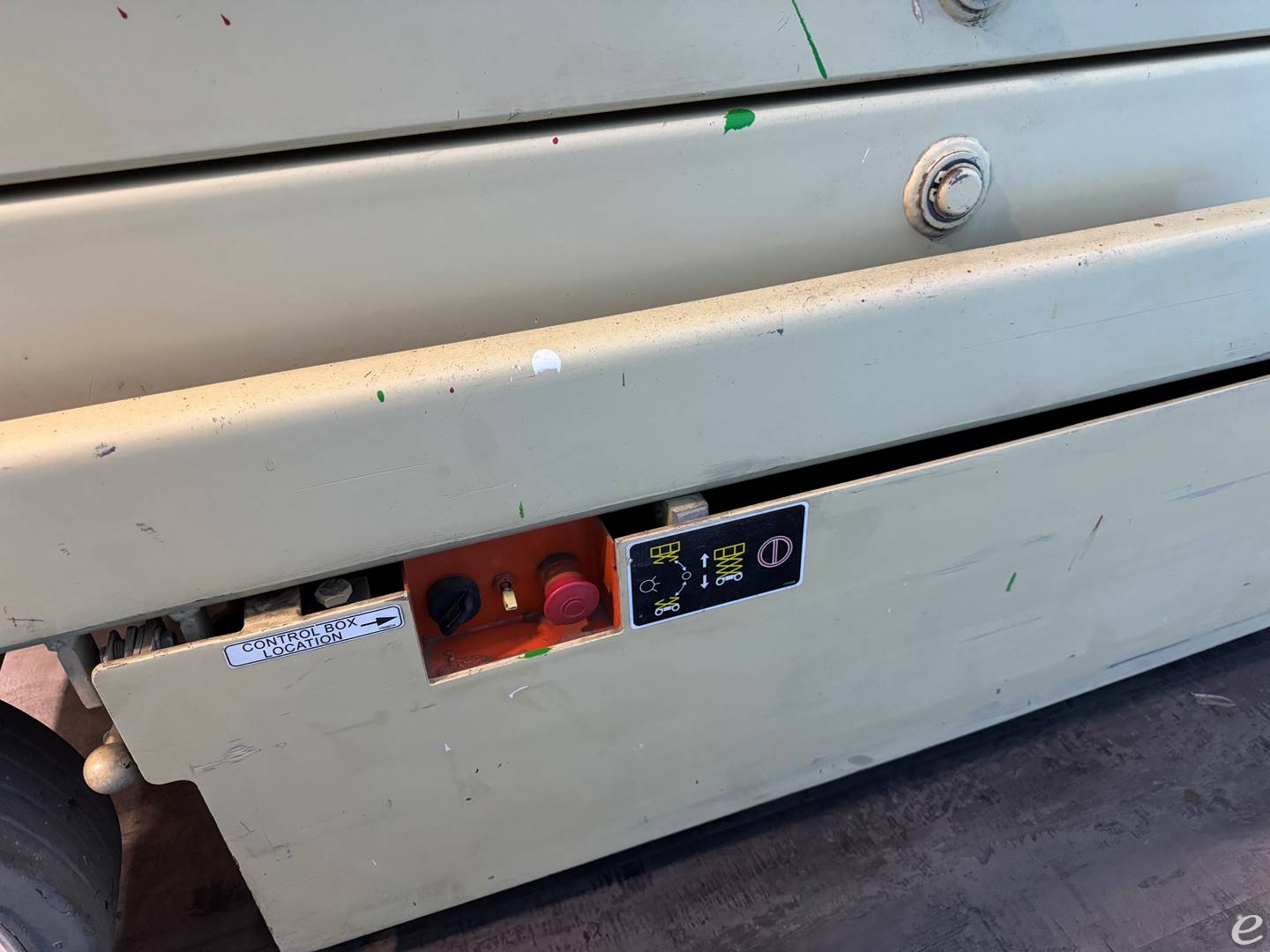 2002 JLG 2646ES