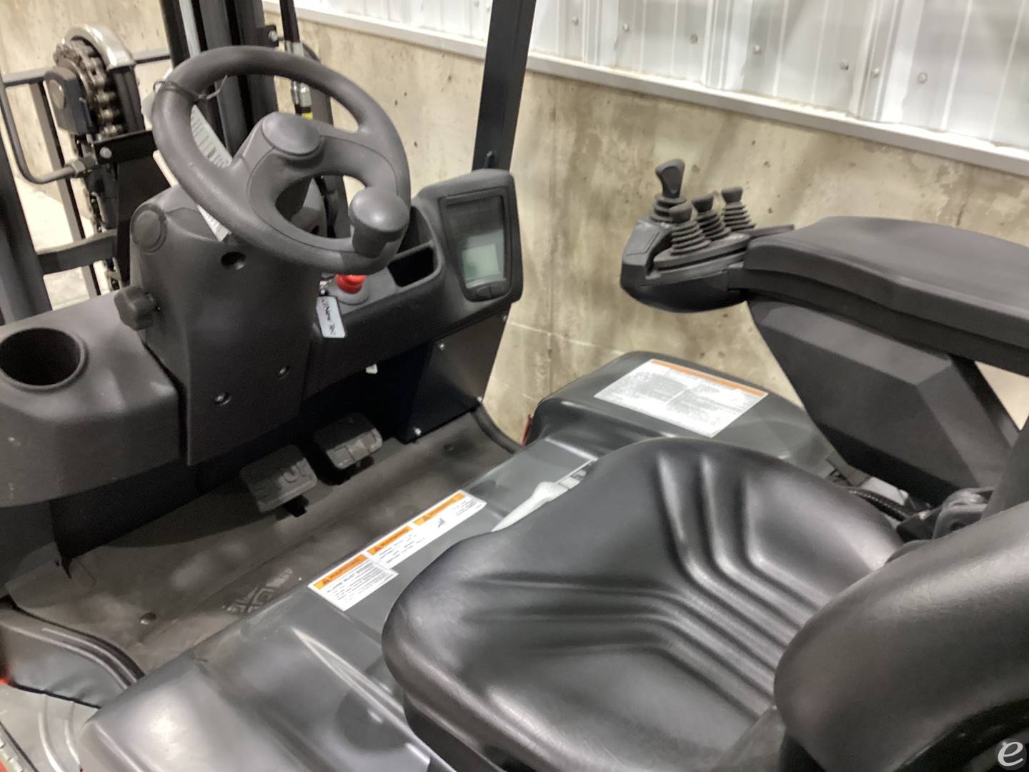 2022 Linde E18