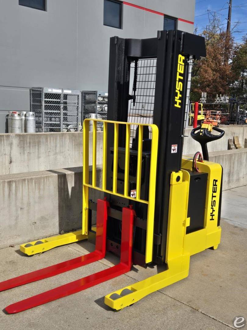2015 Hyster W30ZR Electric Forklift - 123Forklift