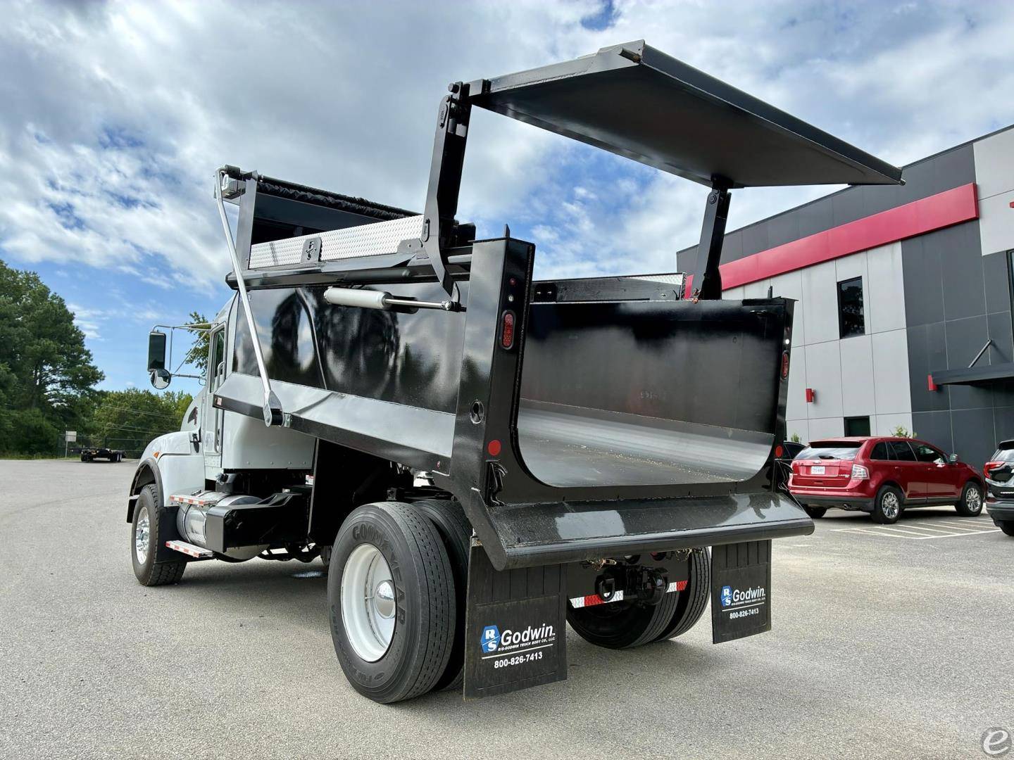 2012 Kenworth T440