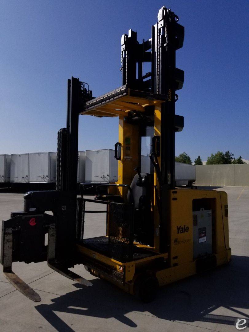 2010 Yale NTA030SN