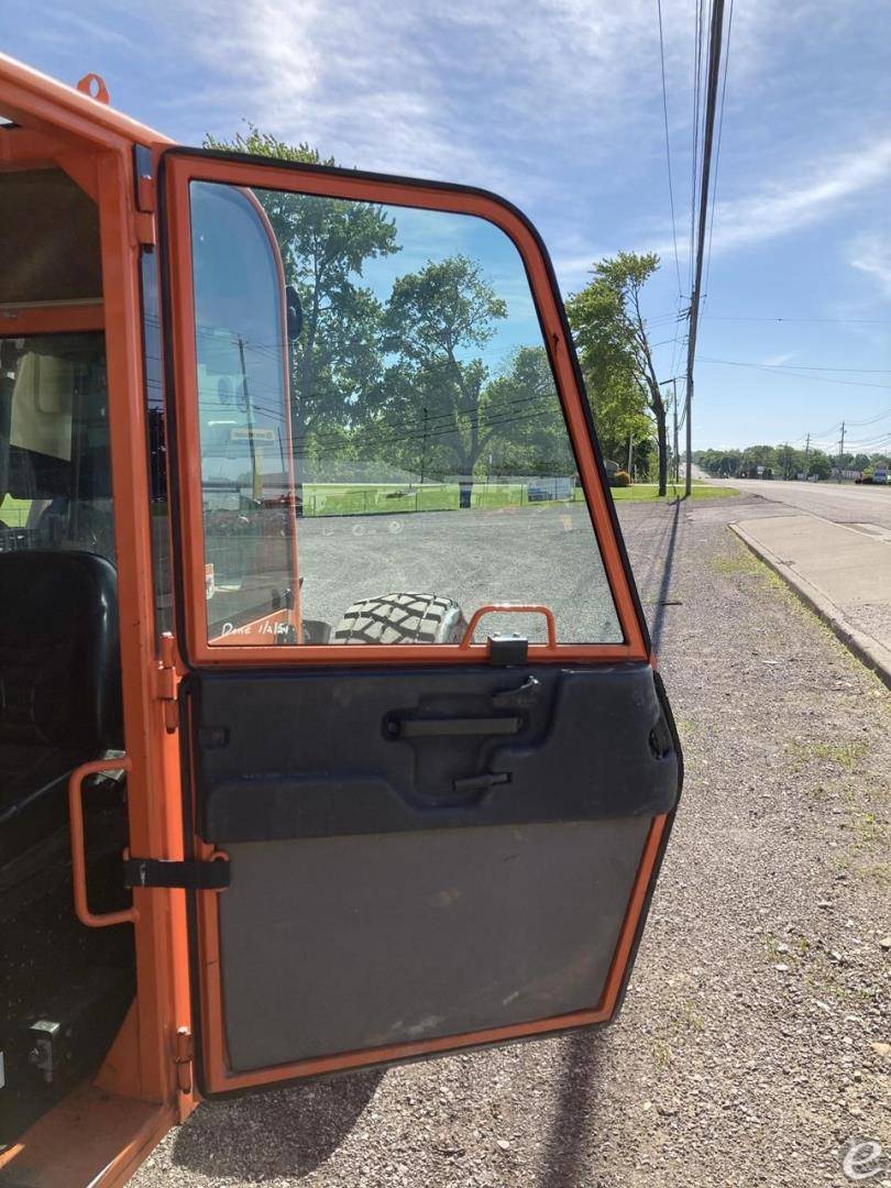 2012 JLG G12-55A