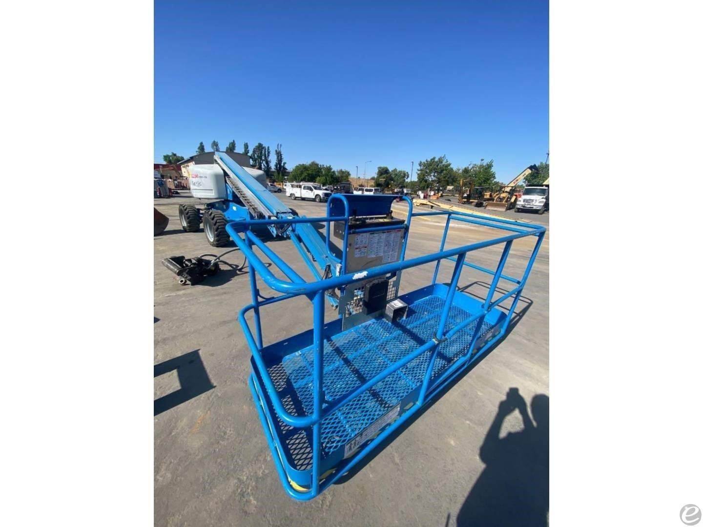 2013 Genie S65