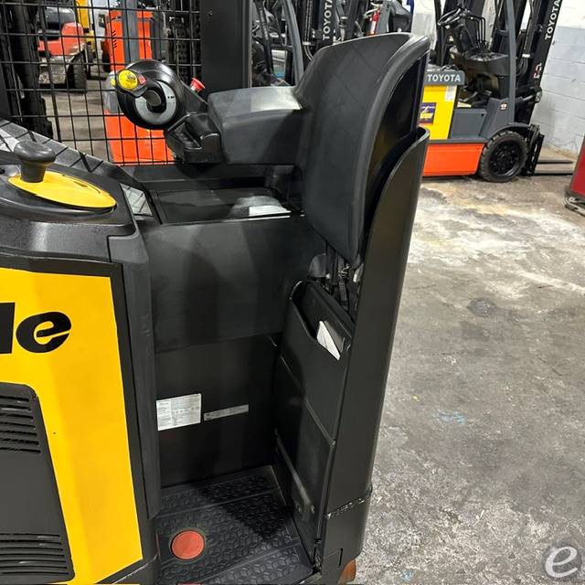 2022 Yale NR045EC