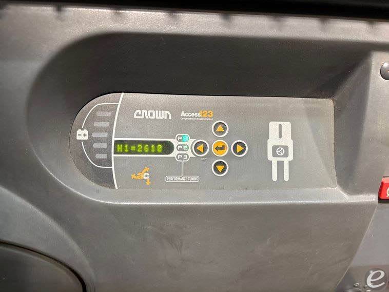 2019 Crown SP3520-30