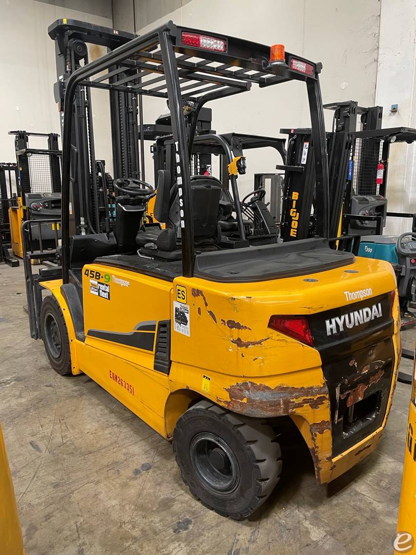 2021 Hyundai 45B-9