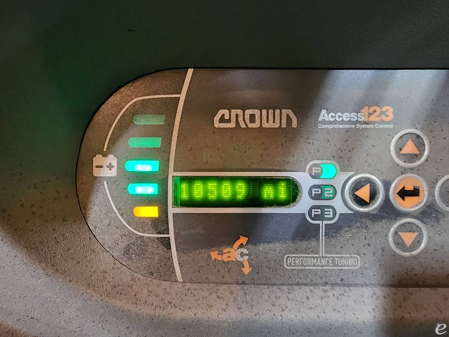 2013 Crown SP3520-30