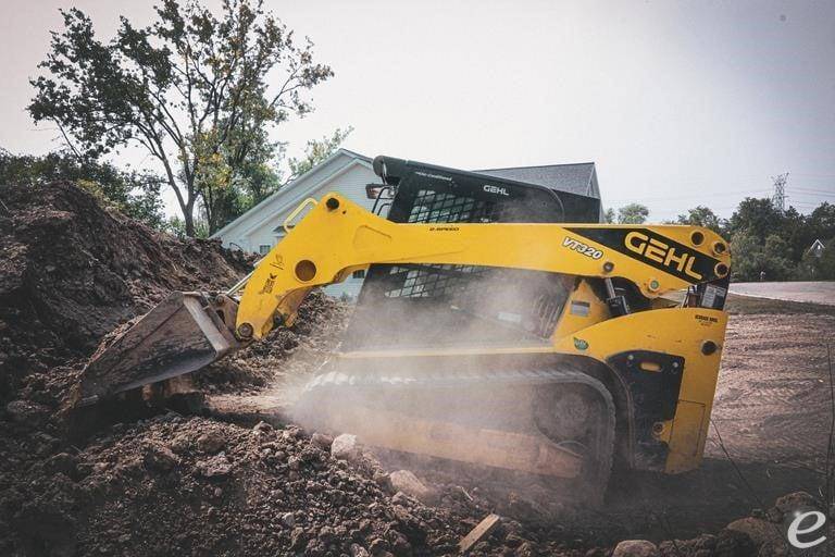 2026 Gehl VT320
