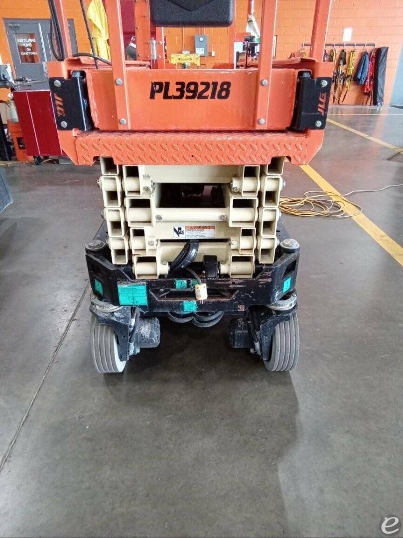 2021 JLG R1932i