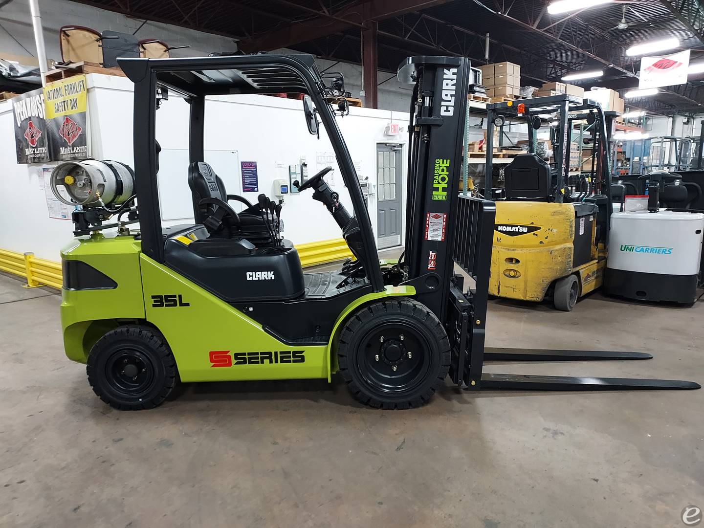 2024 Clark S35 LP Gas Forklift