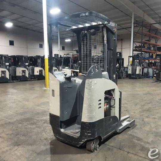 2019 Crown RR5725-45
