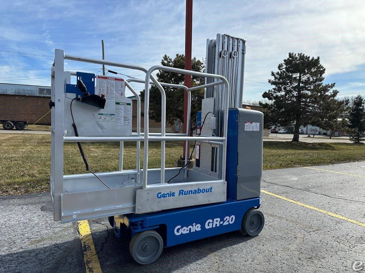2015 Genie GR20 Electric Scissor Li...