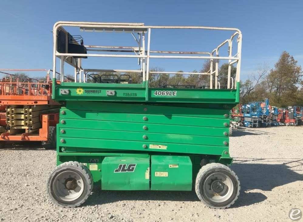 2015 JLG 4069LE Electric Scissor Lift - 123Forklift