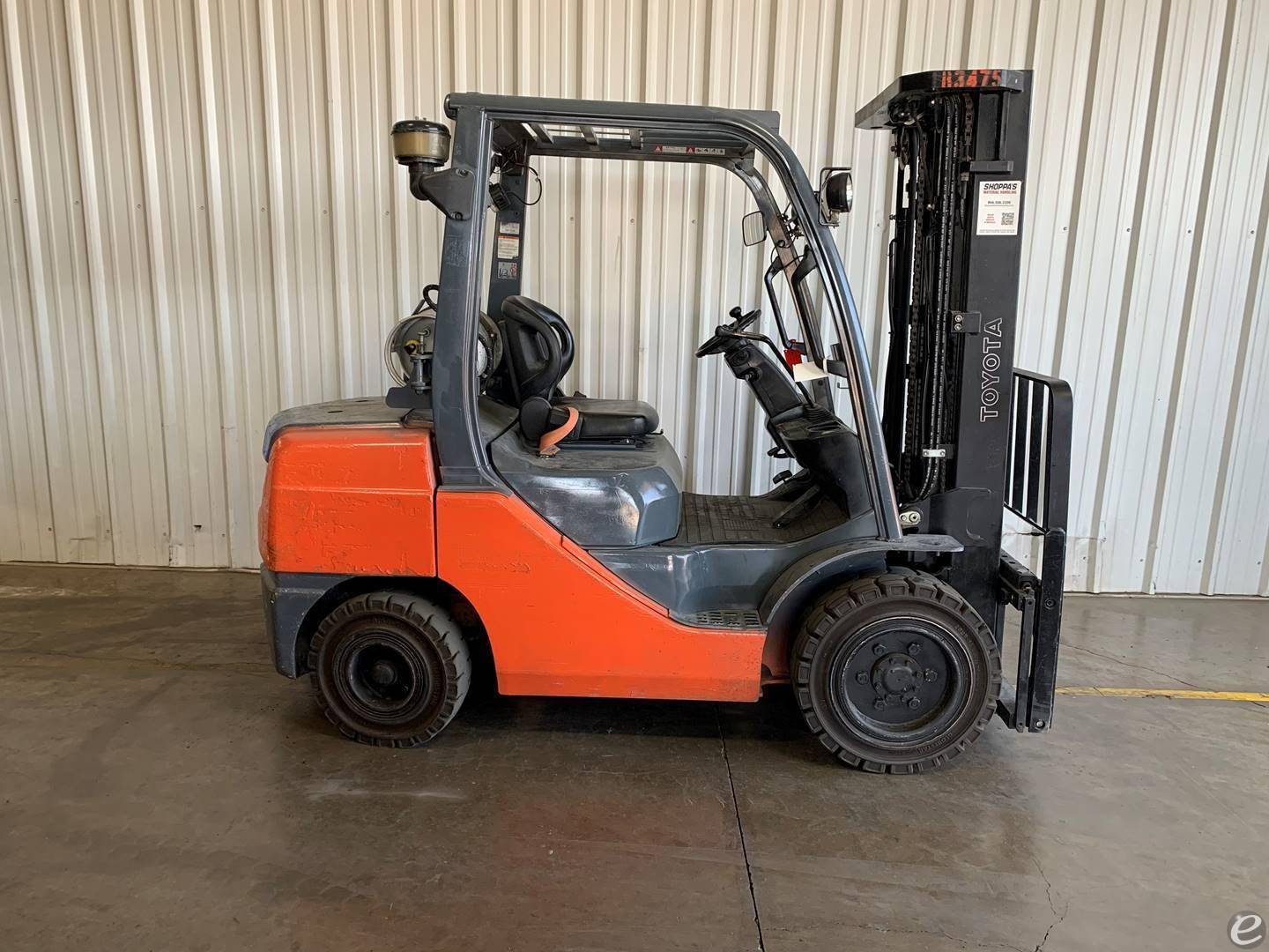 2013 Toyota 8FGU32 LP Gas Forklift