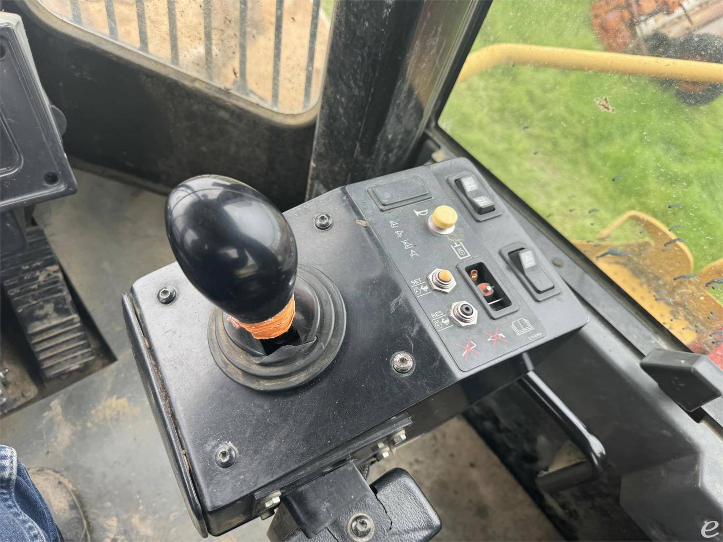 2008 Cat 826H