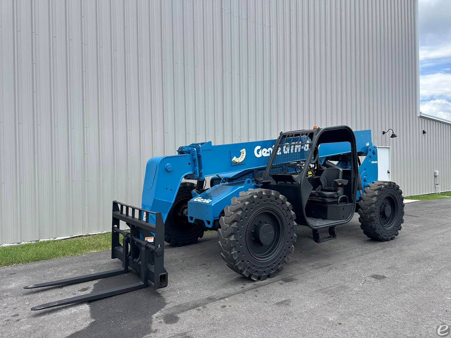 2017 Genie GTH844