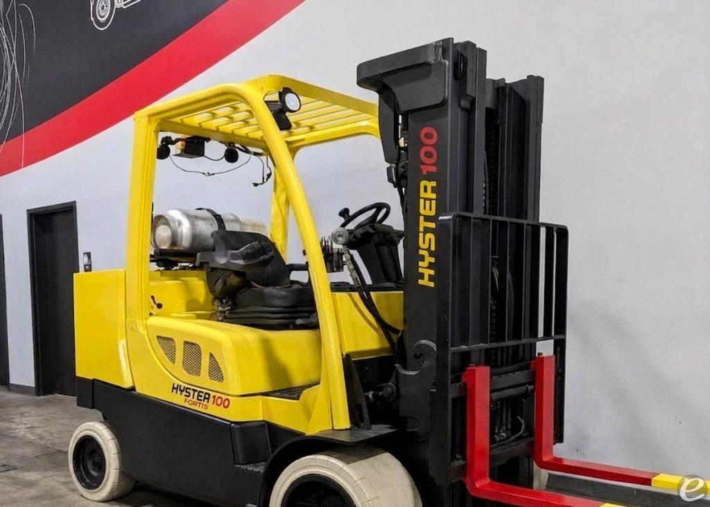 2022 Hyster S100FTBCS