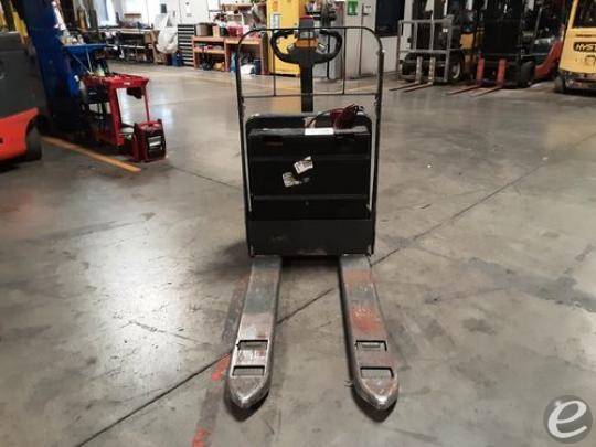 2018 Unicarriers WLXT2W7S22V Electric Forklift - 123Forklift
