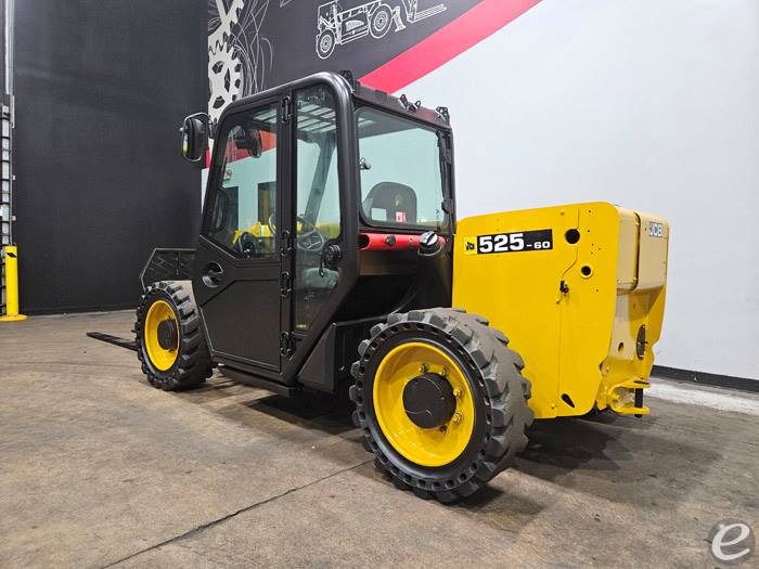 2017 JCB 525-60