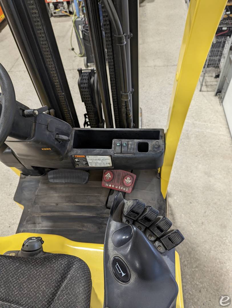 Hyster E40XN