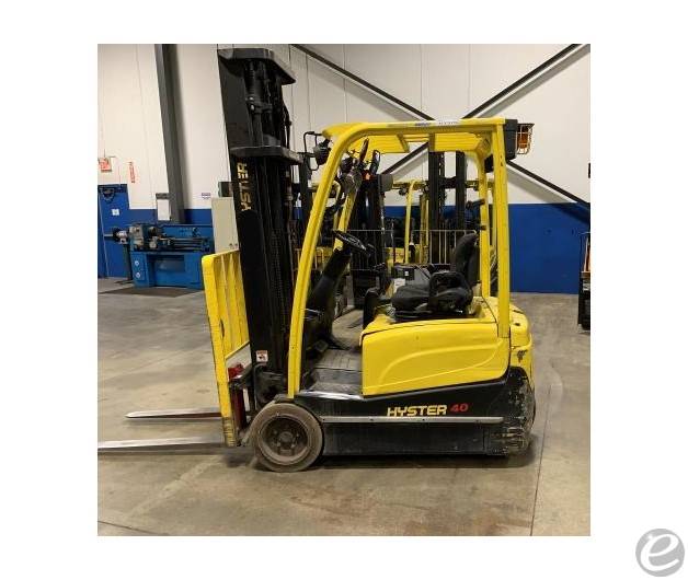 2010 Hyster J40XNT Electric Forklif...