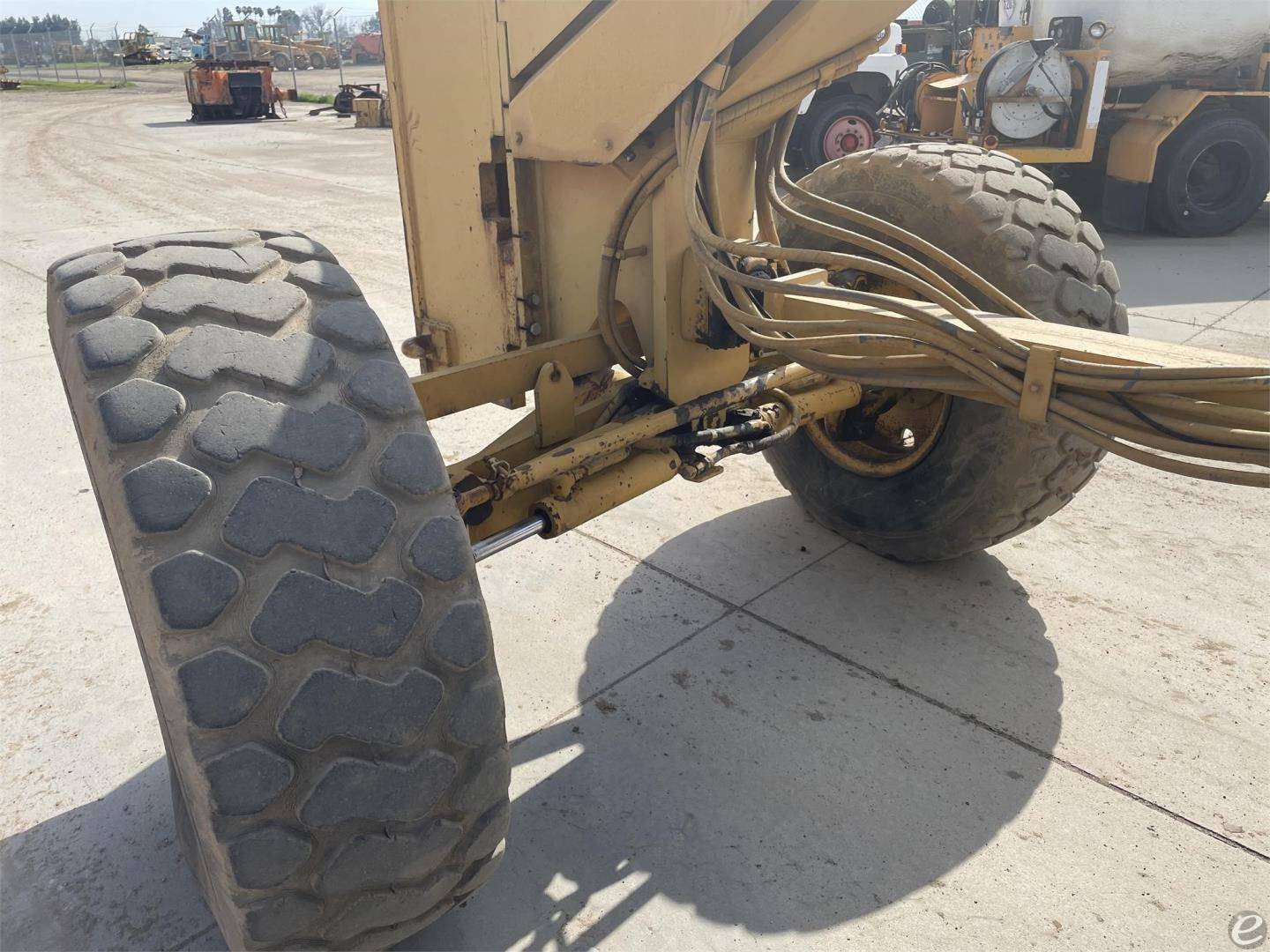 1996 Cat 140H