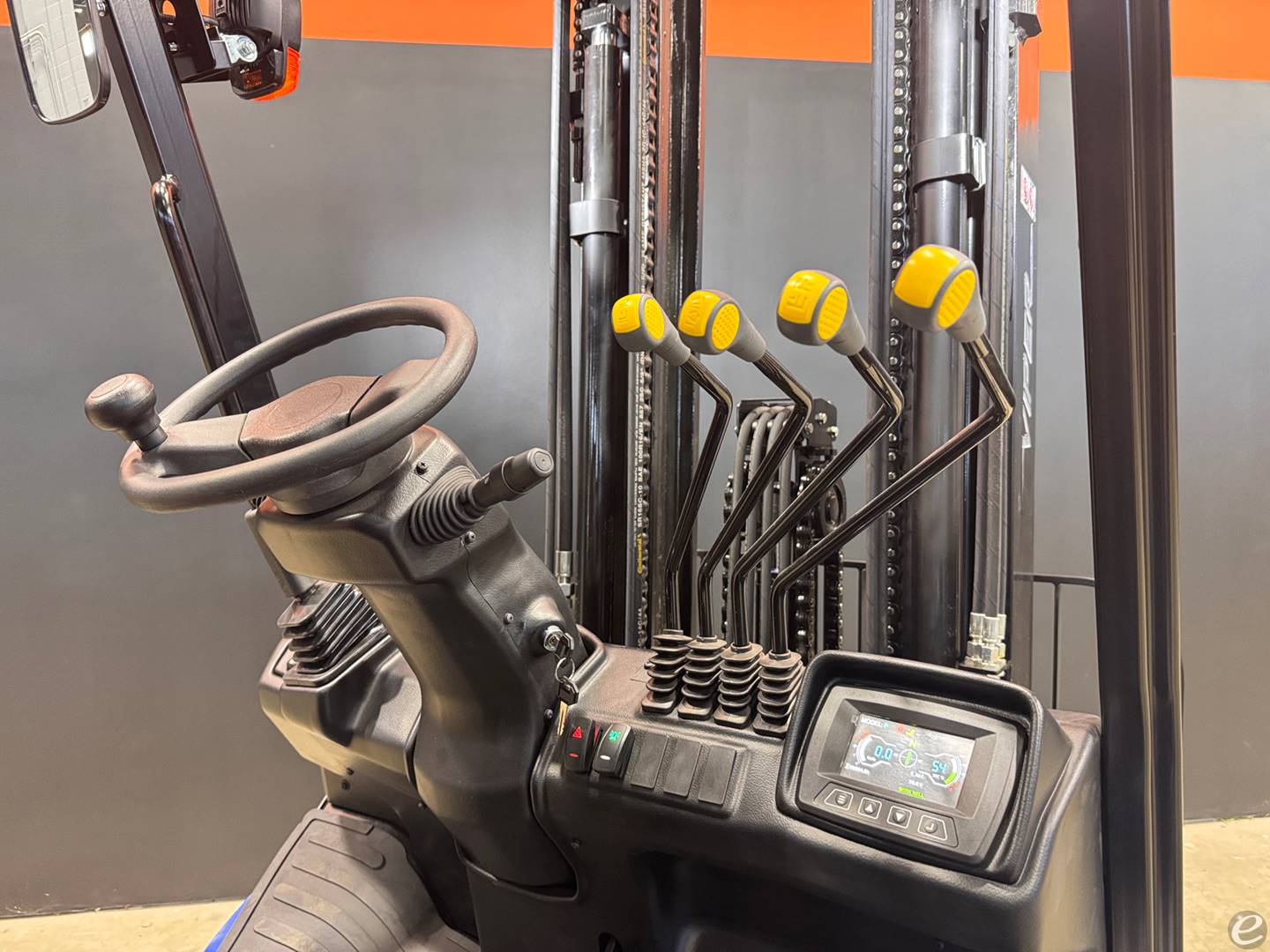 2026 Viper Lift Trucks FB20