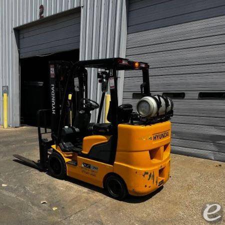 2021 Hyundai 30LC-7A