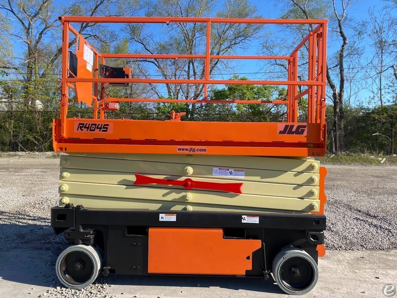 2018 JLG 4045R Electric Scissor Lift - 123Forklift