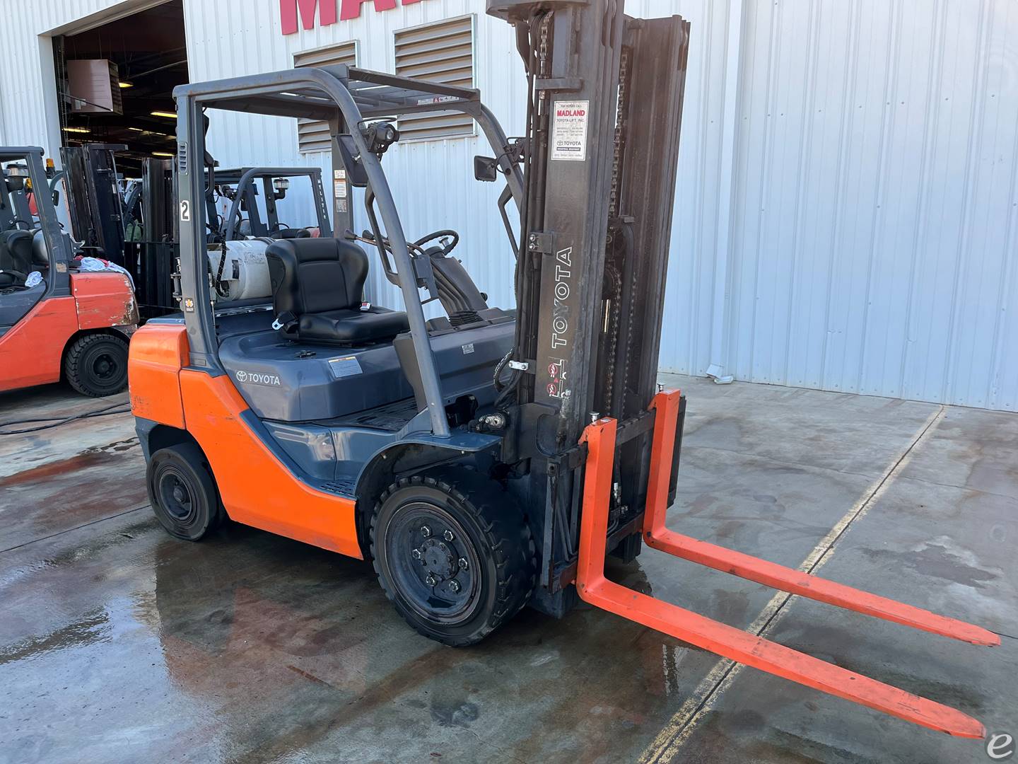 2017 Toyota 8FGU30 LP Gas Forklift