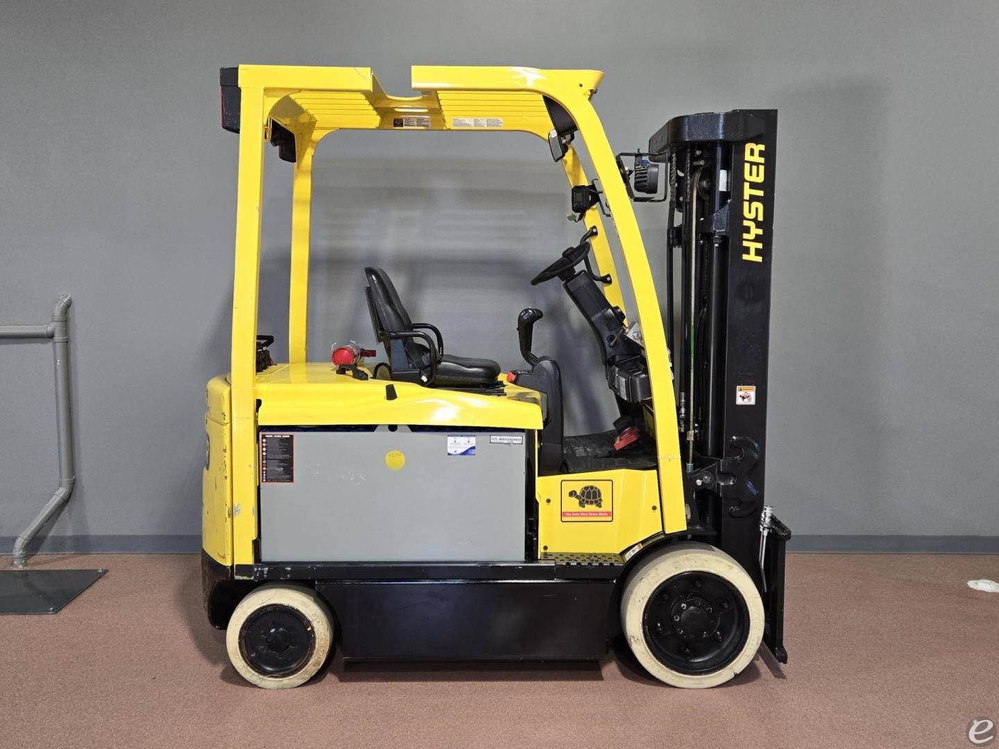 2016 Hyster E65XN-40