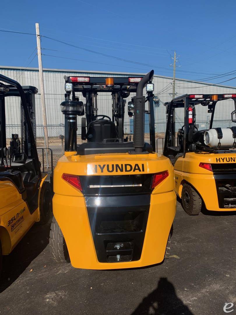 2022 Diesel Hyundai 50da 9 Pneumatic Tire 4 Wheel Sit Down 